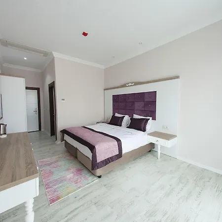 Sozturk Hotel 3*